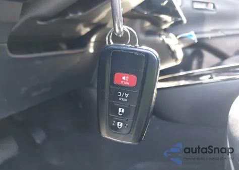 2021 Toyota Prius Prime Le from USA, damaged, VIN JTDKAMFP2M3186033